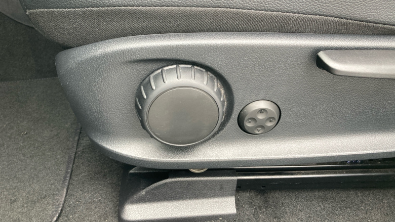 Mercedes-Benz Eqa 250+ 140kW AMG Line 70.5kWh 5dr Auto Electric Hatchback